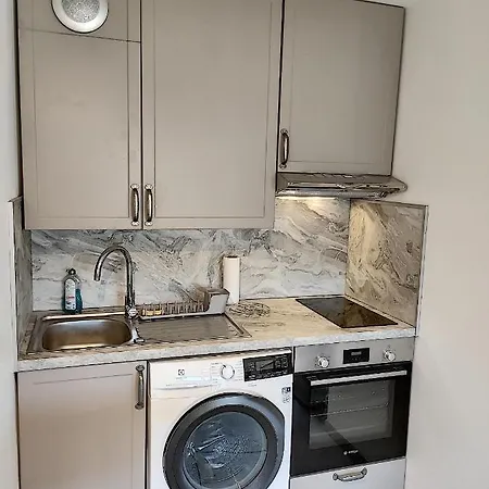 דירה One Bedroom With Balcony Just Renovate *